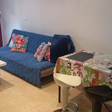 El Estudio De Inma Burriana Esterno foto