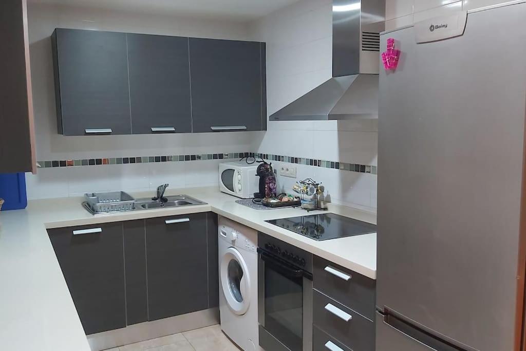 El Estudio De Inma Burriana Esterno foto